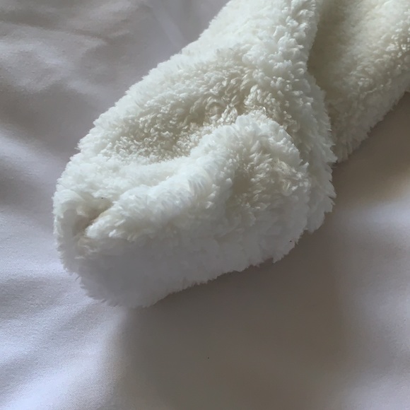 Fleece Bunting Bear Suit with Mittens - Picture 5 of 12